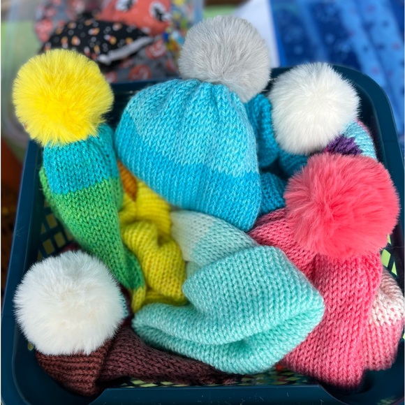 NWOT Unhinged Crochet Handcrafted Crochet Hats, Bats, This & Thats - Picture 12 of 16